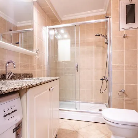 Appartamento Magnificent Flat With Location In Sisli