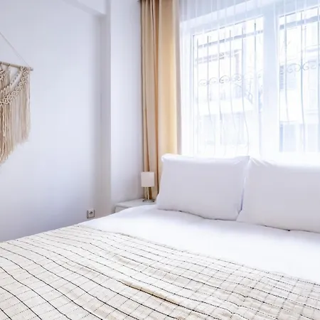 Magnificent Flat With Location In Sisli Daire *